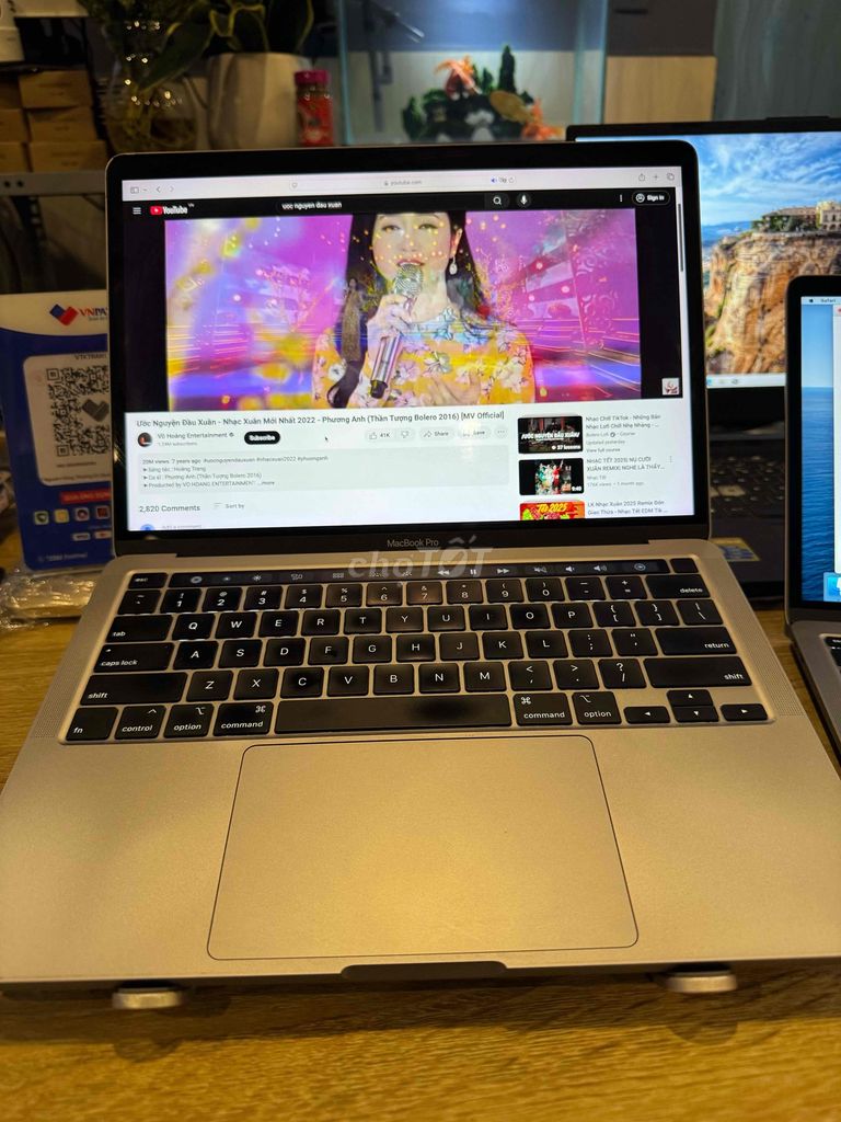 Thang lý macbook pro 2020 i5/16/1tb