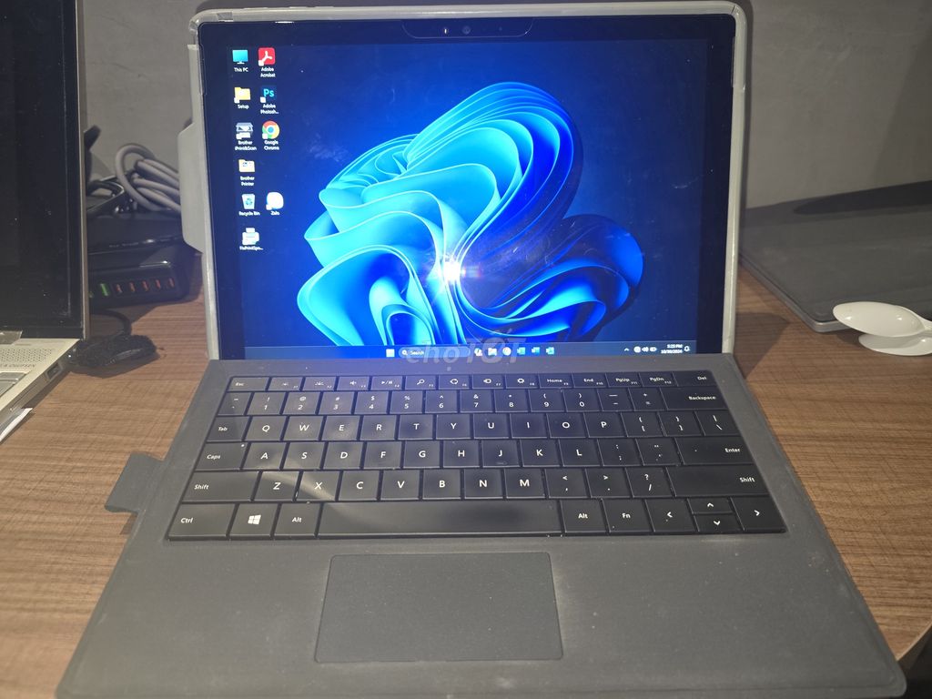 Microsoft Surface Pro 4 i7-6650u 16Gb 256Gb Case. Mua bán Laptop tại Quận 1 Tp Hồ Chí Minh được đăng bởi TIEN PHAM hình 1