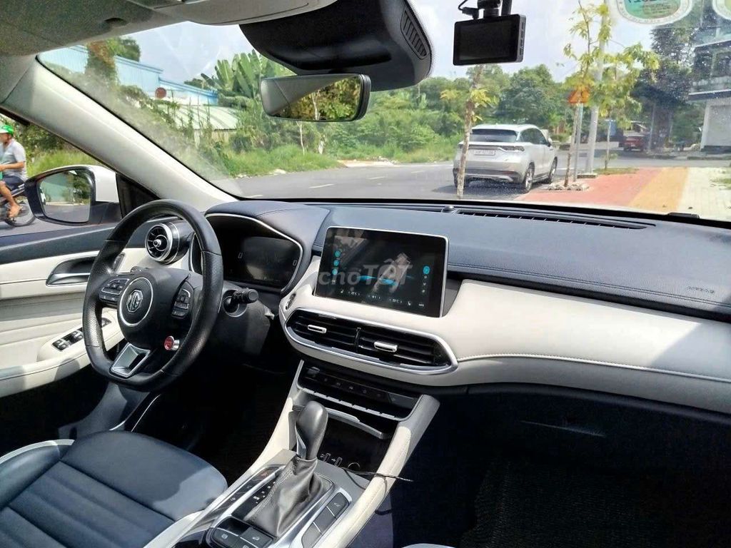 MG HS Luxury 2023. Mua bán Ô tô tại Quận Bình Tân Tp Hồ Chí Minh được đăng bởi Đạt Nguyễn hình 12