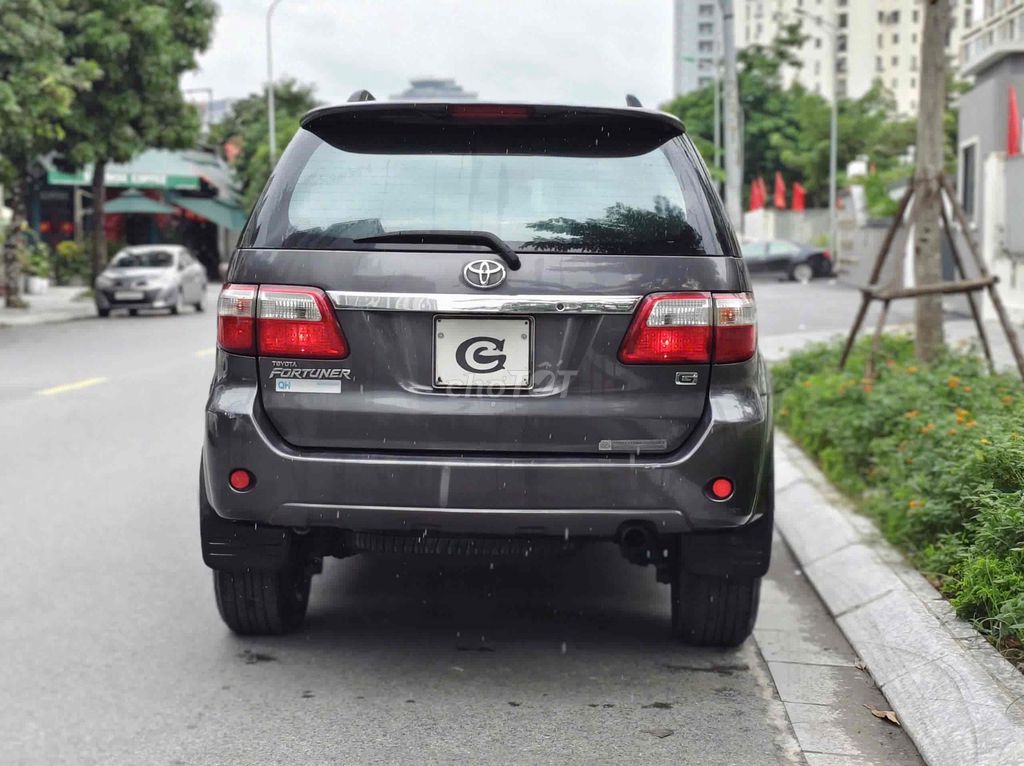 Toyota Fortuner 2.5G số sàn máy dầu 2010 siêu đẹp. Mua bán Ô tô tại Quận Cầu Giấy Hà Nội được đăng bởi Cao Quý hình 6