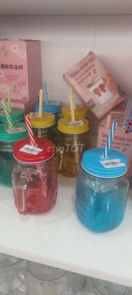 Cốc thủy tinh Đa màu 500ml. Mua bán Dụng cụ nhà bếp tại Thành phố Buôn Ma Thuột Đắk Lắk được đăng bởi TỔNG KHO NỘI THẤT TRANG PHÁT hình 1