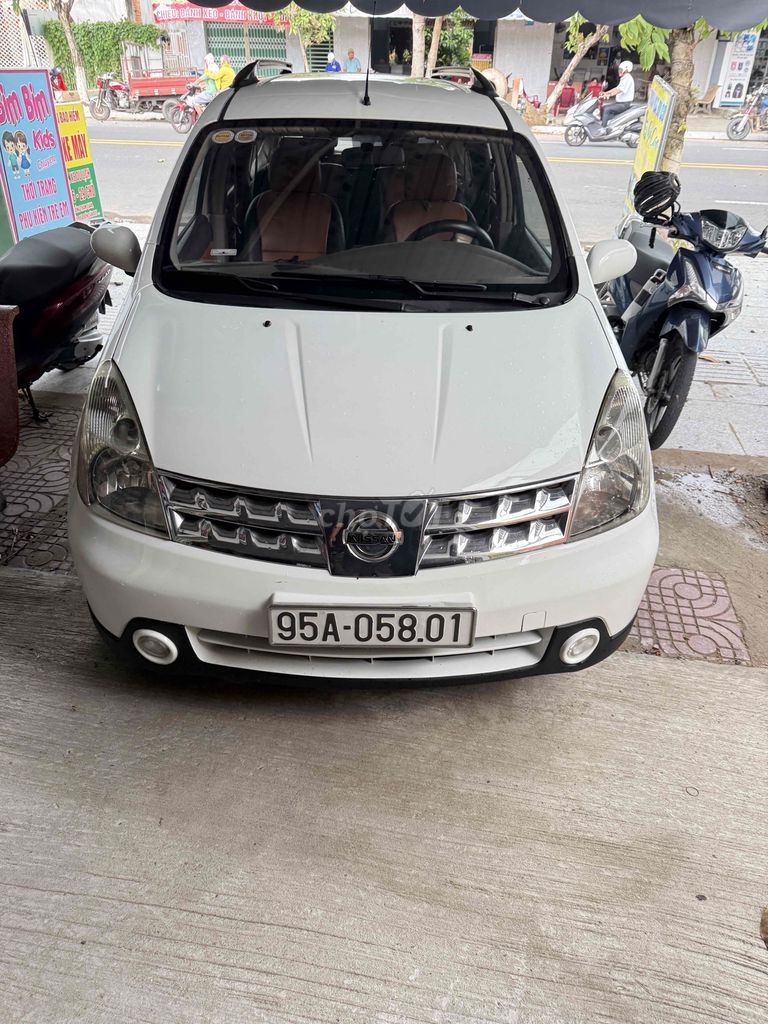 Nissan Grand livina 2011 1.8 AT - 120000 km. Mua bán Ô tô tại Thành phố Sa Đéc Đồng Tháp được đăng bởi Tuấn cầm Đồ hình 4