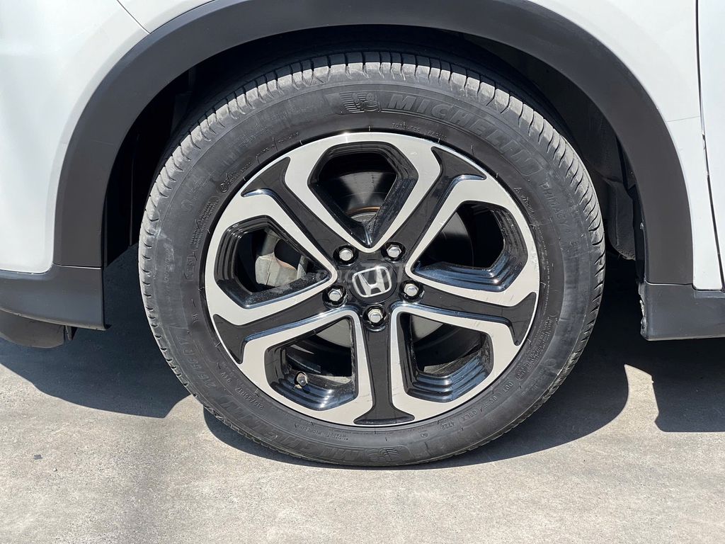 Honda HRV 2018 xe đẹp bảo dưỡng full hãng. Mua bán Ô tô tại Thành phố Biên Hòa Đồng Nai được đăng bởi Thái Phạm hình 16