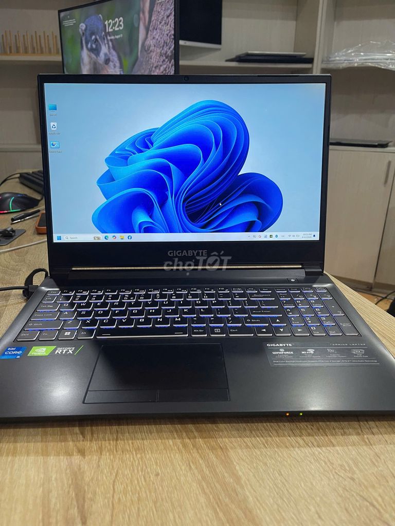 Laptop Gigabyte Gaming i5-11th 16GB/512GB RTX 3050. Mua bán Laptop tại Quận Gò Vấp Tp Hồ Chí Minh được đăng bởi KD Computer Shop hình 1