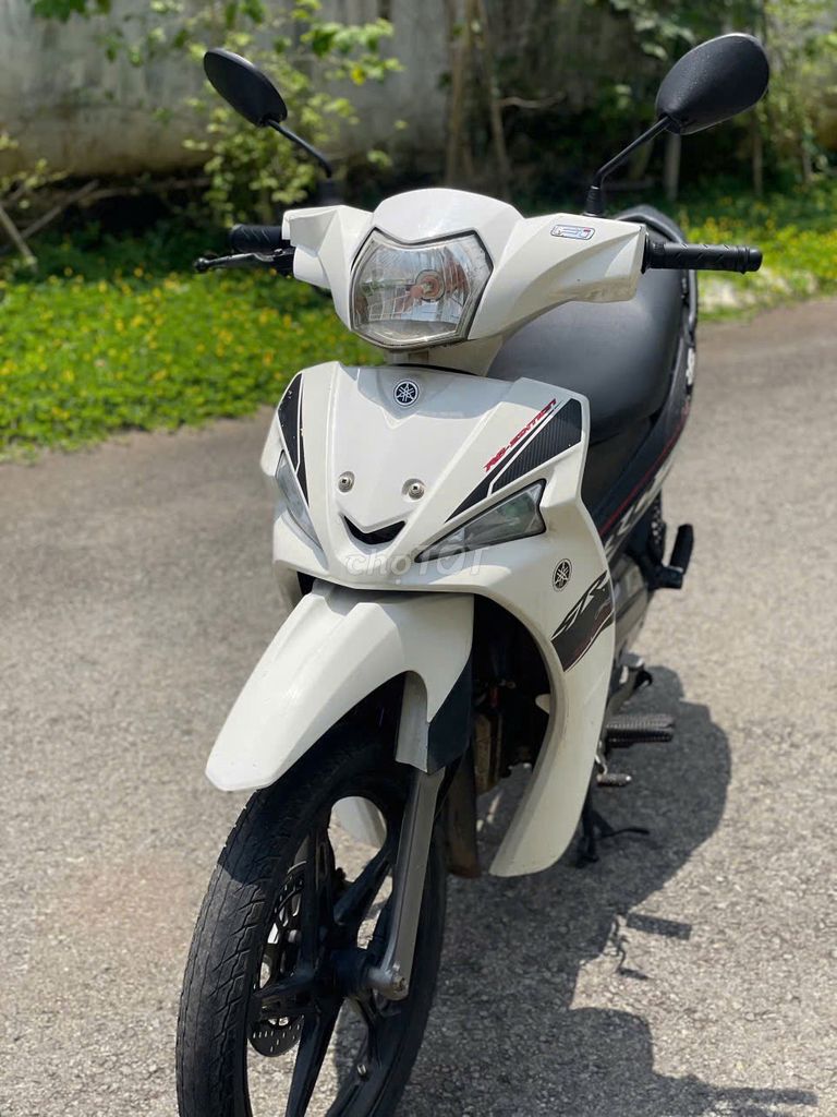 Xe máy Yamaha Sirius FI 2017 trắng đen. Mua bán Xe máy tại Huyện Trảng Bom Đồng Nai được đăng bởi Của Hàng Xe Máy U Phong hình 5