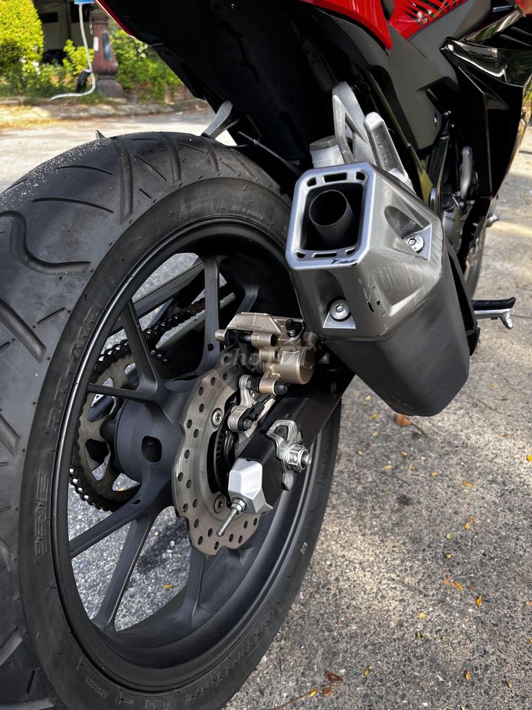 HONDA CBR 150RR - 2023 Chính chủ / Biển 43. Mua bán Xe máy tại Quận Ngũ Hành Sơn Đà Nẵng được đăng bởi Nguyễn Việt Long hình 5