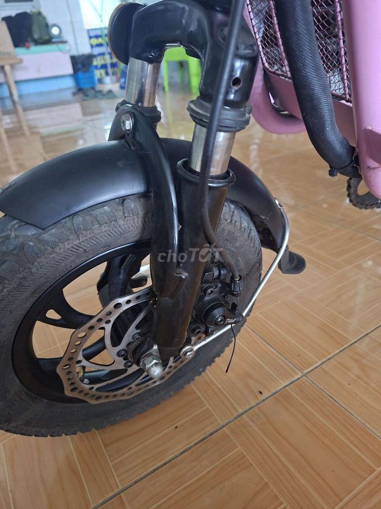 Xe đạp điện Li-on Bike S-6823 màu hồng. Mua bán Xe điện tại Thành phố Vĩnh Long Vĩnh Long được đăng bởi duy anh hình 5