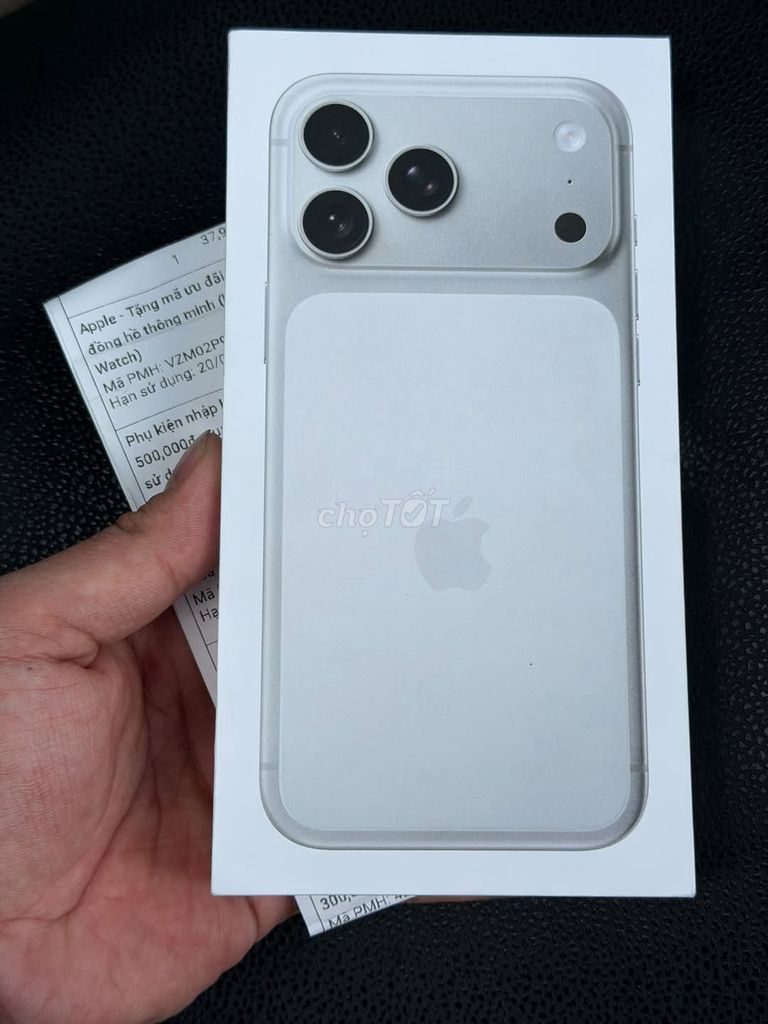 Apple iPhone 17 Pro Max 256GB Bạc New seal. Mua bán Điện thoại tại Quận 1 Tp Hồ Chí Minh được đăng bởi Hội Đồ Điện Tử hình 1