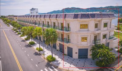 Bán SHophouse 2 mặt tiền Lakeside Infinity , đường 25m trục kinh doanh. Mua bán nhà ở tại Quận Liên Chiểu Đà Nẵng được đăng bởi Nguyễn Việt