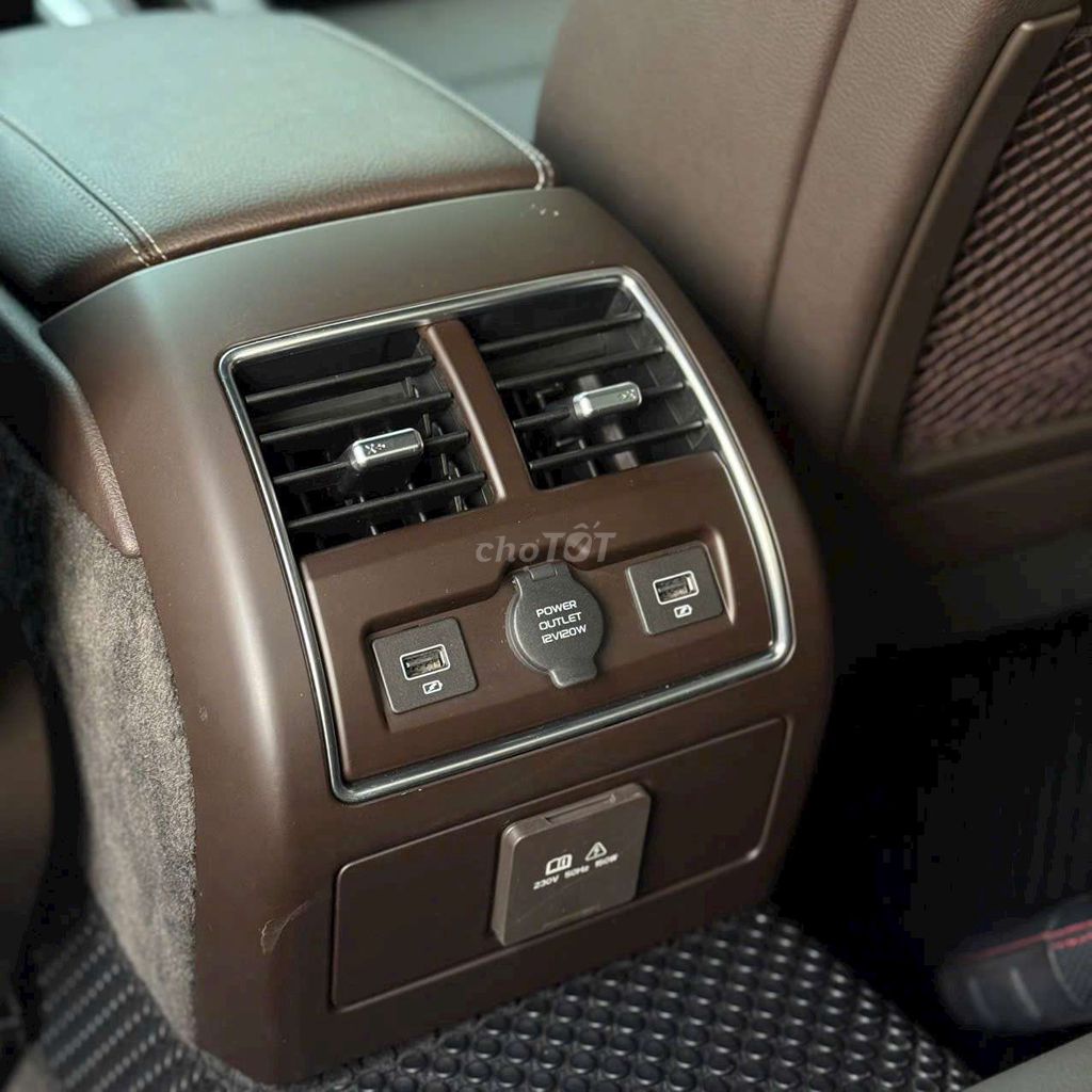 Lux A 2022  - 71000 km 1 chủ siêu đẹp. Mua bán Ô tô tại Thành phố Dĩ An Bình Dương được đăng bởi Bảo Khang hình 9