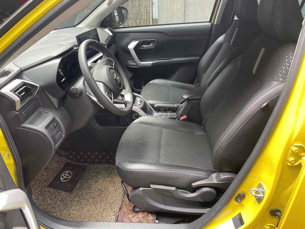 (Xe Hãng) Toyota Raize 2023 - 34000 km. Mua bán Ô tô tại Quận Tân Phú Tp Hồ Chí Minh được đăng bởi Đan Viên Toyota Tân Phú  hình 3