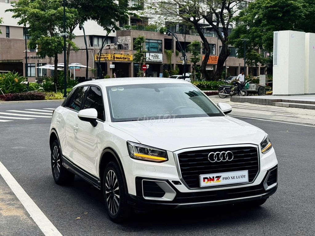 Audi Q2 модель 2019 года, выпуск 2018, импорт из Германии