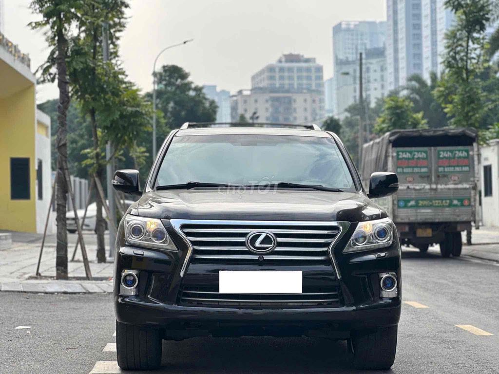 Lexus LX570 model 2015 siêu chất giá rẻ. Mua bán Ô tô tại Quận Cầu Giấy Hà Nội được đăng bởi Cao Quý hình 1