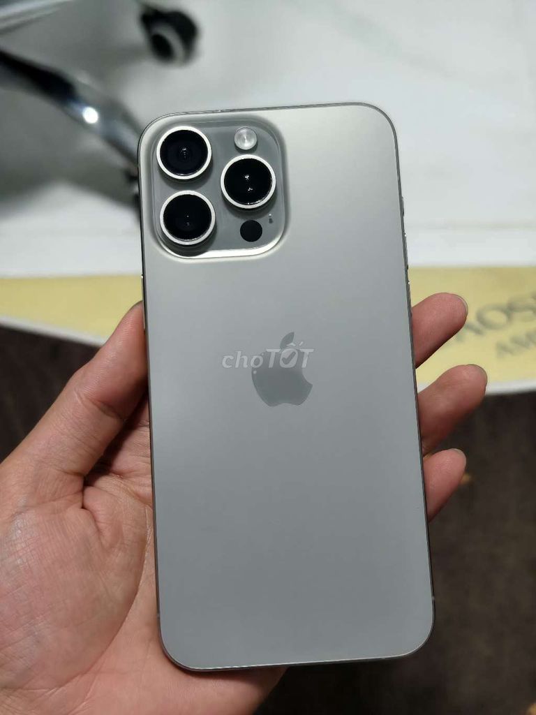 Apple iPhone 15 Pro Max Xám Hư màn hình. Mua bán Điện thoại tại Quận Cái Răng Cần Thơ được đăng bởi Ben hình 1