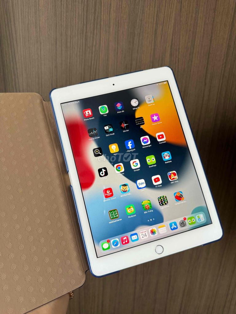 iPad gen 5 32Gb bản Lắp được cả sim 4G và wifi zin