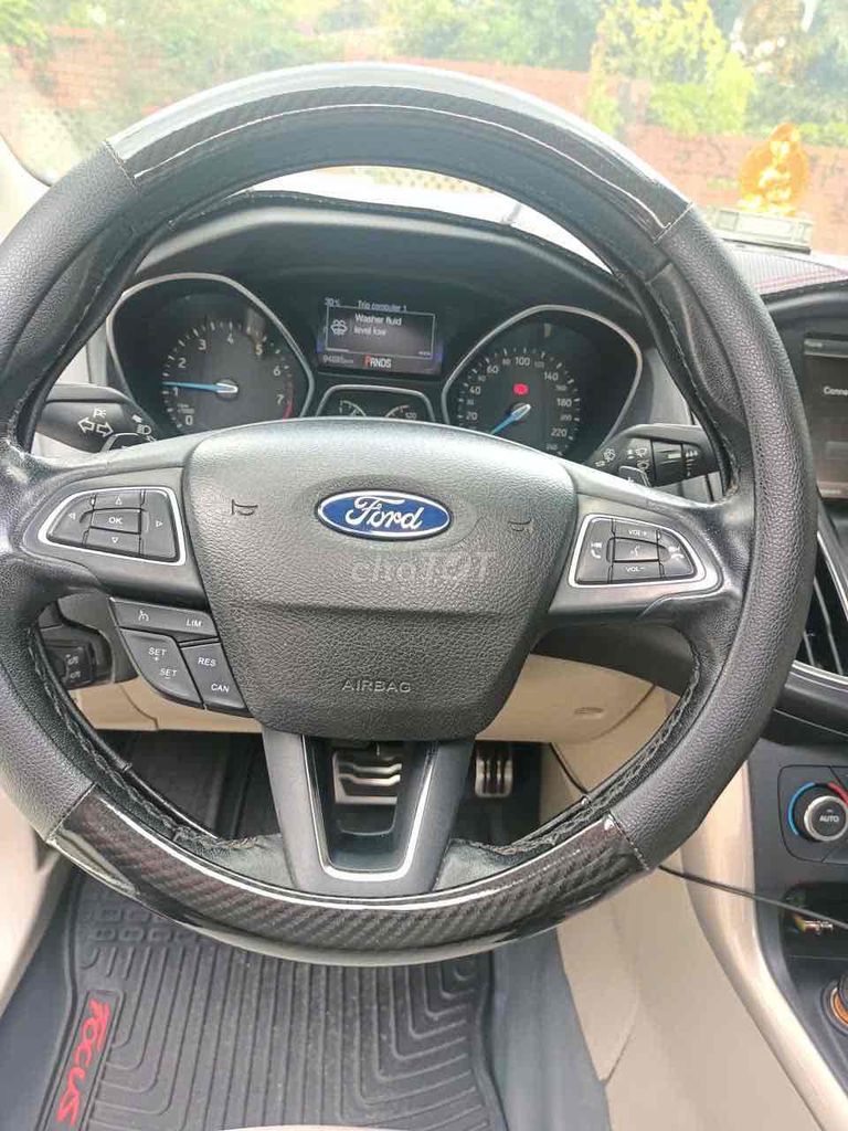 Chính chủ cà vẹt bán xe Ford Focus 2016. Mua bán Ô tô tại Thành phố Thủ Dầu Một Bình Dương được đăng bởi Ms Ân Ân hình 8