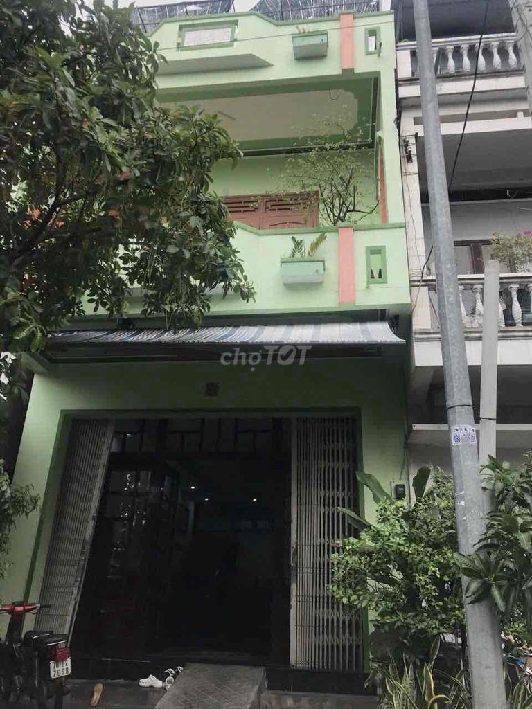 Nhà mặt tiền 09 đường Nguyễn Trãi Thành Phố Tuy Hoà Phú Yên 135m2. Mua bán nhà ở tại Thành phố Tuy Hòa Phú Yên được đăng bởi minh toan  hình 4
