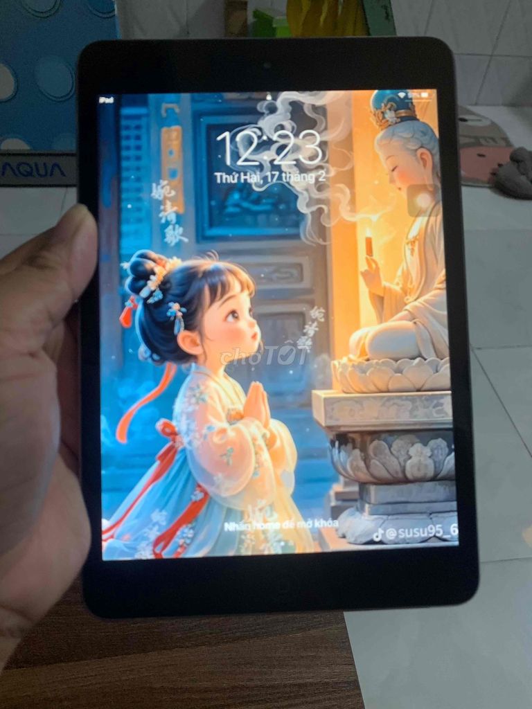 CẦN RA EM IPAD MINI 2 GIÁ SIÊU CƯNG