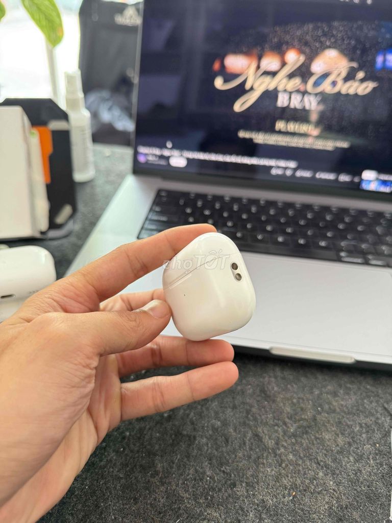AirPods Pro 2 lightning 95%. Mua bán Tivi, Âm thanh tại Quận Bình Thạnh Tp Hồ Chí Minh được đăng bởi Táo Care  hình 1