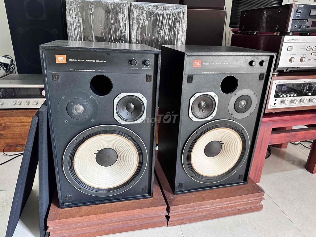 Loa JBL 4312B Control Monitor Đen. Mua bán Tivi, Âm thanh tại Thành phố Biên Hòa Đồng Nai được đăng bởi Khoa Audi hình 1