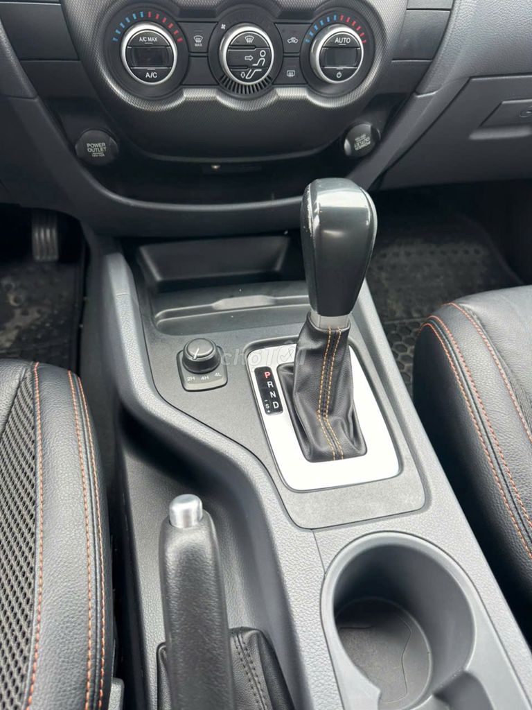 Ford Ranger 2015 Wildtrak 3.2L 4x4 AT - 150000 km. Mua bán Ô tô tại Quận Hà Đông Hà Nội được đăng bởi Nguyễn Phúc hình 12