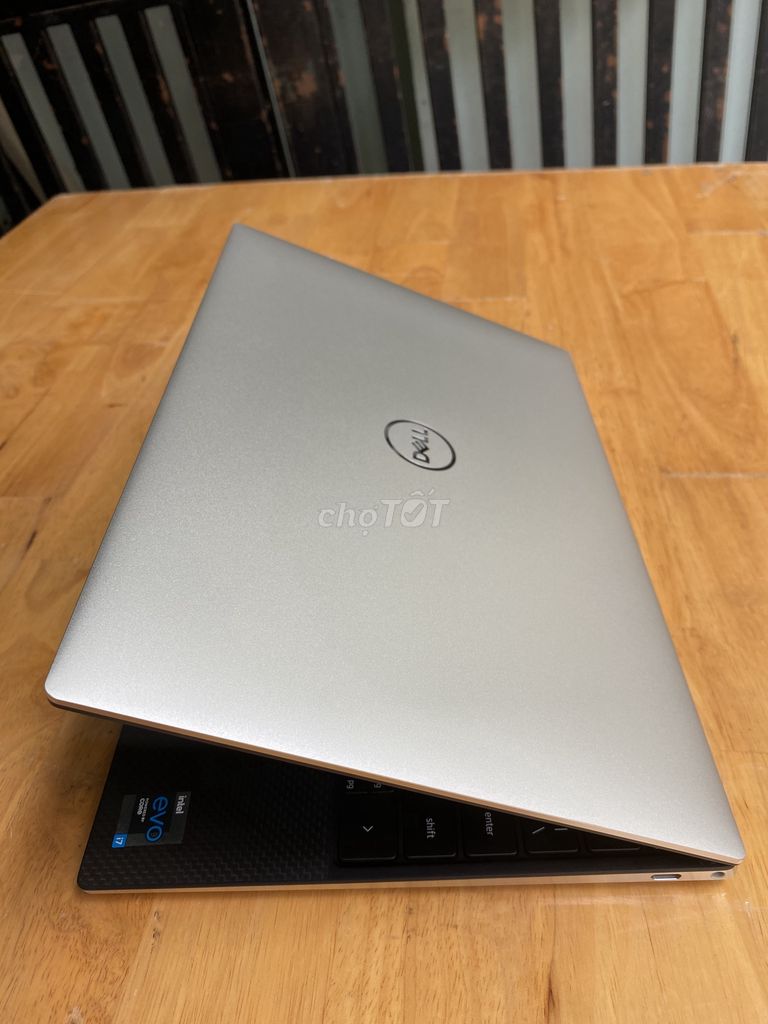 Dell Xps 9310, i7 1195G7, 16G, 512G