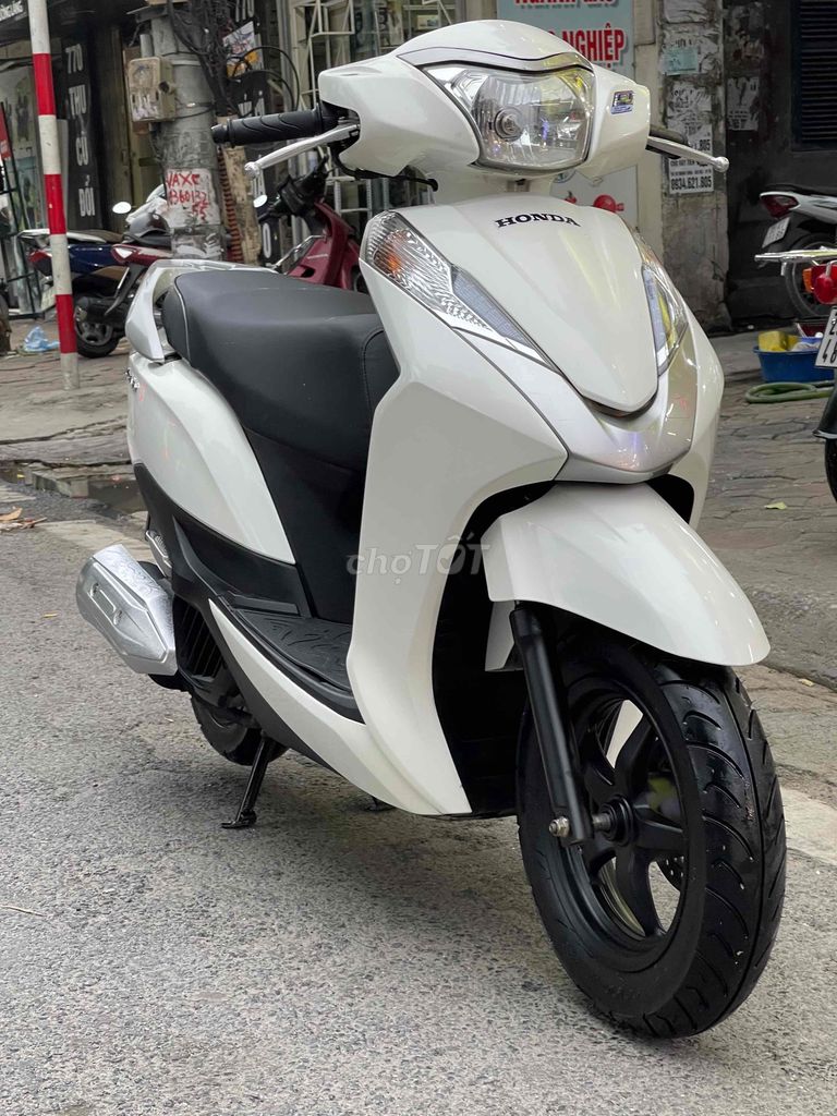 lead 124 siêu chất lượng. Mua bán Xe máy tại Quận Đống Đa Hà Nội được đăng bởi Hà hình 3