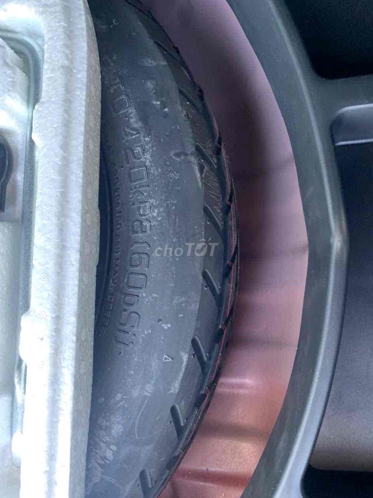 Toyota Corolla Cross 2021 Đỏ 35000 km. Mua bán Ô tô tại Huyện Ba Vì Hà Nội được đăng bởi Phùng Văn Phúc hình 12