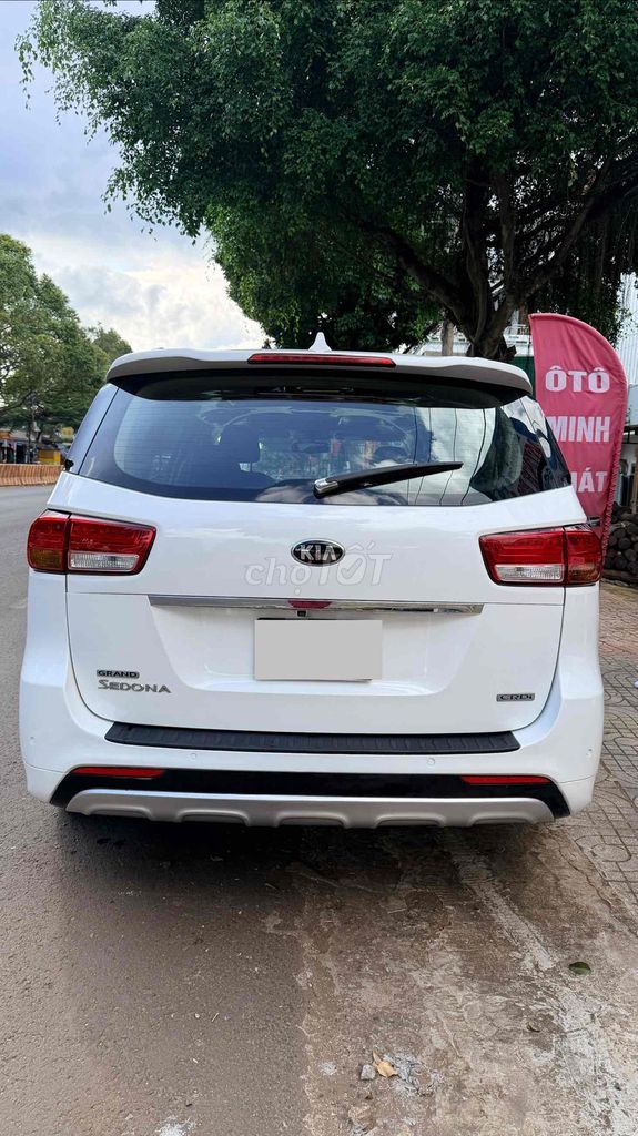KIA SEDONA FULL DẦU 2018 MÁY MỚI. Mua bán Ô tô tại Thành phố Buôn Ma Thuột Đắk Lắk được đăng bởi Minh Hạnh hình 3