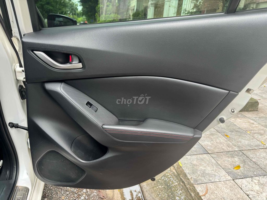 Mazda 3 2016 1.5 AT Sedan - 89000 km. Mua bán Ô tô tại Quận Nam Từ Liêm Hà Nội được đăng bởi Vũ Sơn hình 15