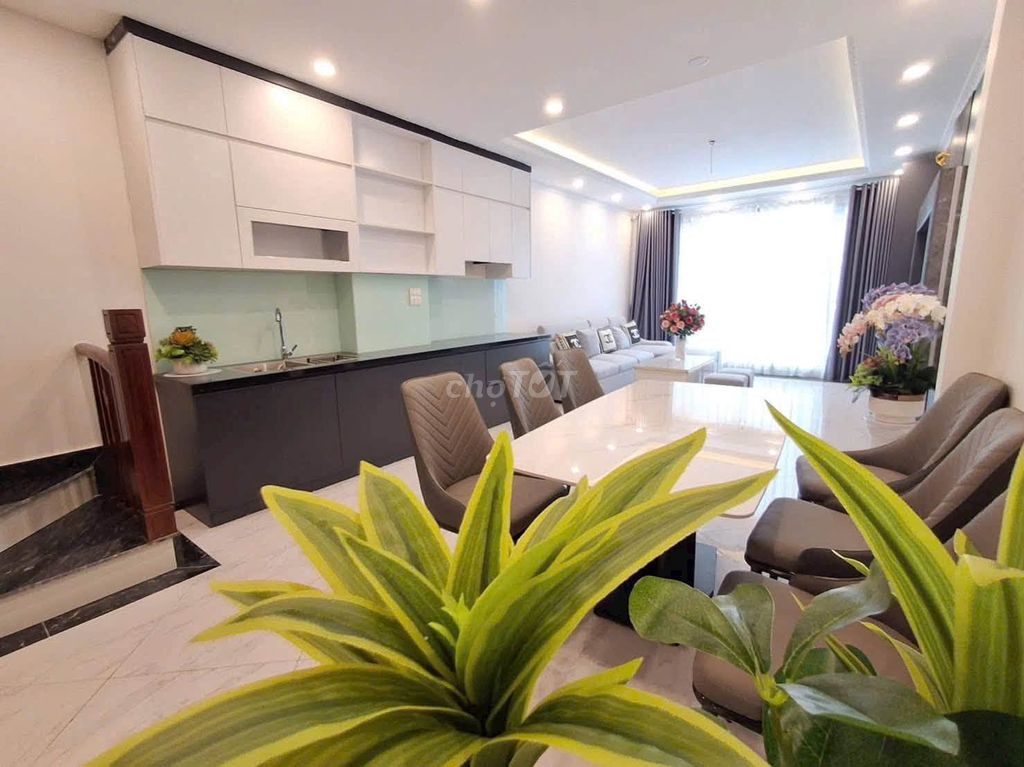 Nhà 6 tầng thang máy Việt Hưng, Long Biên, sát Vinhome - ảnh 3