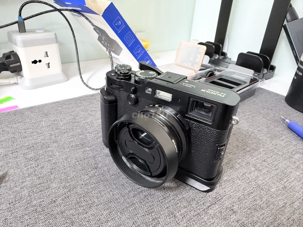 Máy ảnh Fujifilm X100F Đen APS-C. Mua bán Máy ảnh, Máy quay tại Quận Hoàn Kiếm Hà Nội được đăng bởi Tùng Nguyễn Thanh hình 1