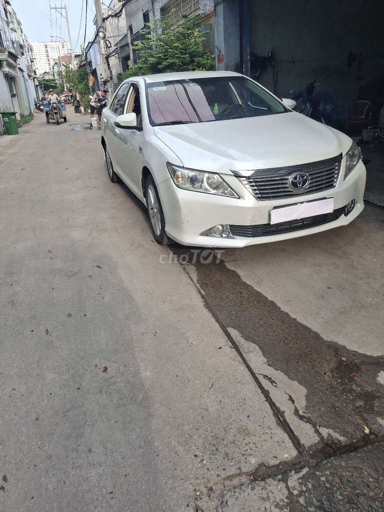 Toyota Camry 2.5G 2013 màu trắng thanh lịch. Mua bán Ô tô tại Huyện Bình Chánh Tp Hồ Chí Minh được đăng bởi Rô Bùi hình 6
