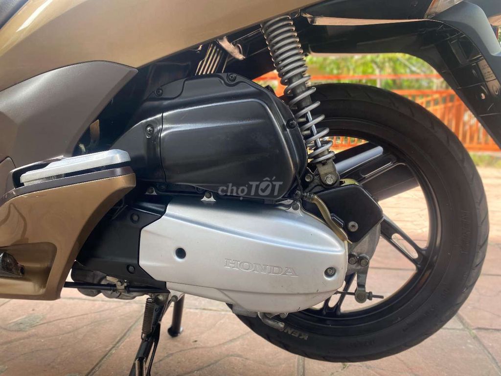 Honda PCX 2011 hồ sơ cầm tay. Mua bán Xe máy tại Quận Ninh Kiều Cần Thơ được đăng bởi Xe Máy TÂN LIÊN HƯNG 1 91B hình 5