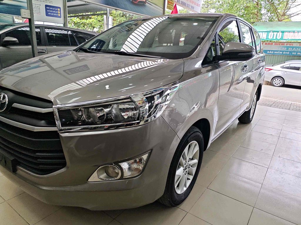 Toyota Innova E 2020 137000 km. Mua bán Ô tô tại Quận 12 Tp Hồ Chí Minh được đăng bởi Salon Ô tô Hoàng Minh Phát hình 3