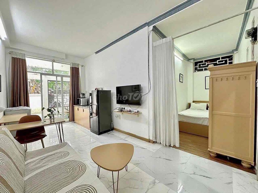 Аренда · 1 комн. · 38 м² · Quận 3, ул. Đường Trần Quang Diệu