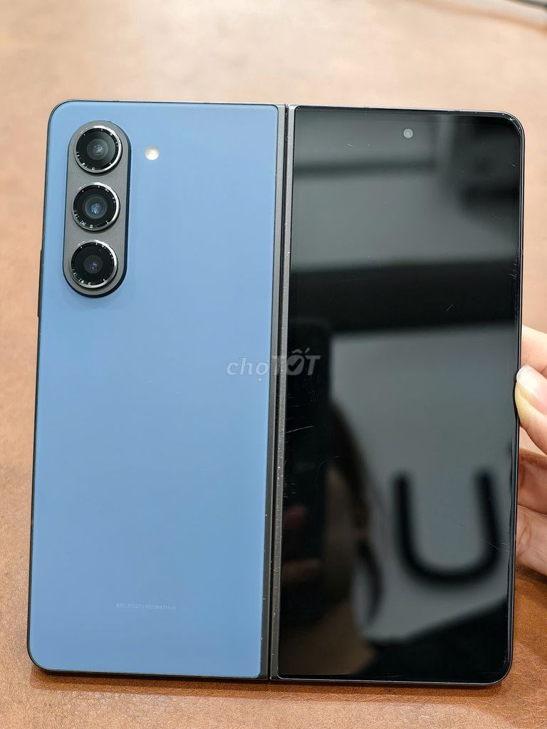 Samsung Galaxy Z Fold 5 5G 512gb Màn Phụ Sọc 97%. Mua bán Điện thoại tại Quận Đống Đa Hà Nội được đăng bởi Hn Store hình 1