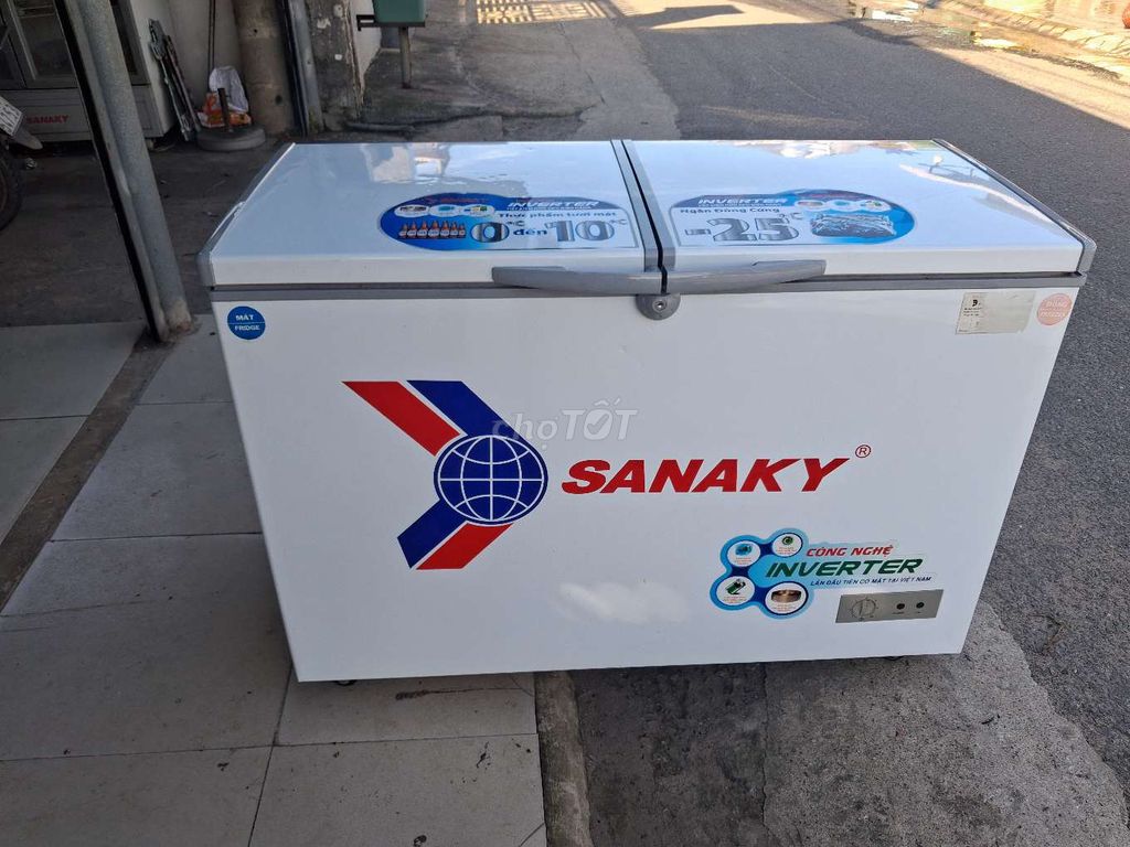 Tủ đông Sanaky Inverter Trắng. Mua bán Tủ lạnh tại Thị xã Phú Mỹ Bà Rịa - Vũng Tàu được đăng bởi Điện máy thanh lý hình 1