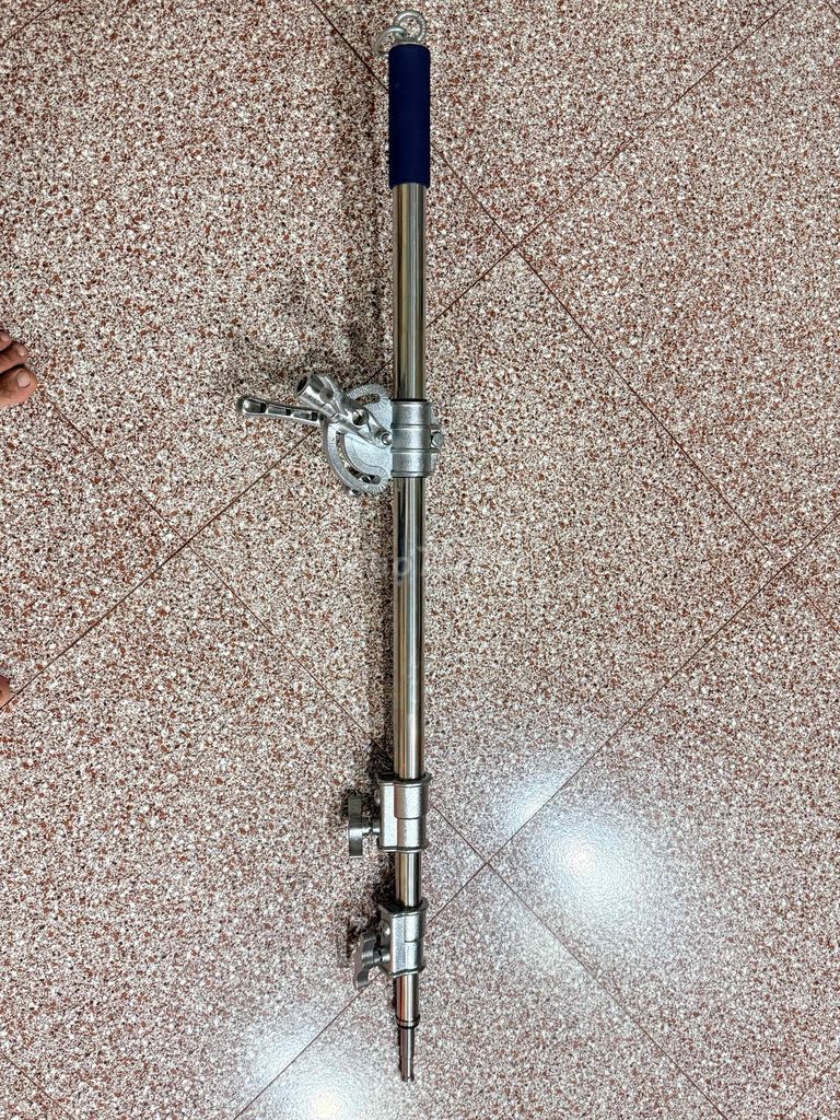 tay đèn mới. Mua bán Máy ảnh, Máy quay tại Thành phố Sóc Trăng Sóc Trăng được đăng bởi Hoàng vũ hình 1