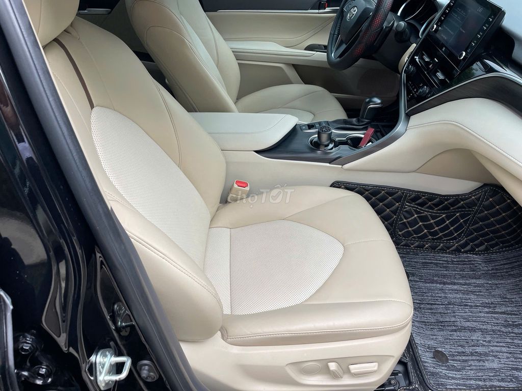 TOYOTA CAMRY 2.5Q MODEL 2022 SIÊU LƯỚT. Mua bán Ô tô tại Quận Gò Vấp Tp Hồ Chí Minh được đăng bởi ĐỨC XE LƯỚT hình 14