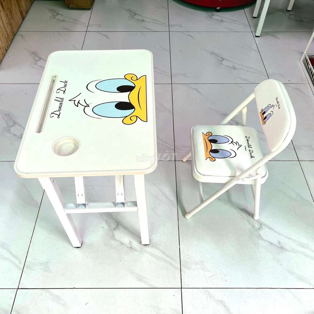 Thanh lý bộ bàn ghế Disney cho bé kt  40×60×53cm