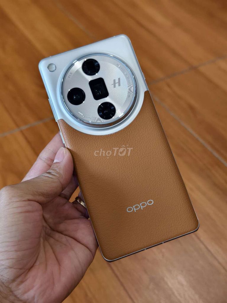 Oppo Find X7 Ultra 16GB 256GB Nâu 99%. Mua bán Điện thoại tại Quận Hai Bà Trưng Hà Nội được đăng bởi Huy Máy Tàu hình 1
