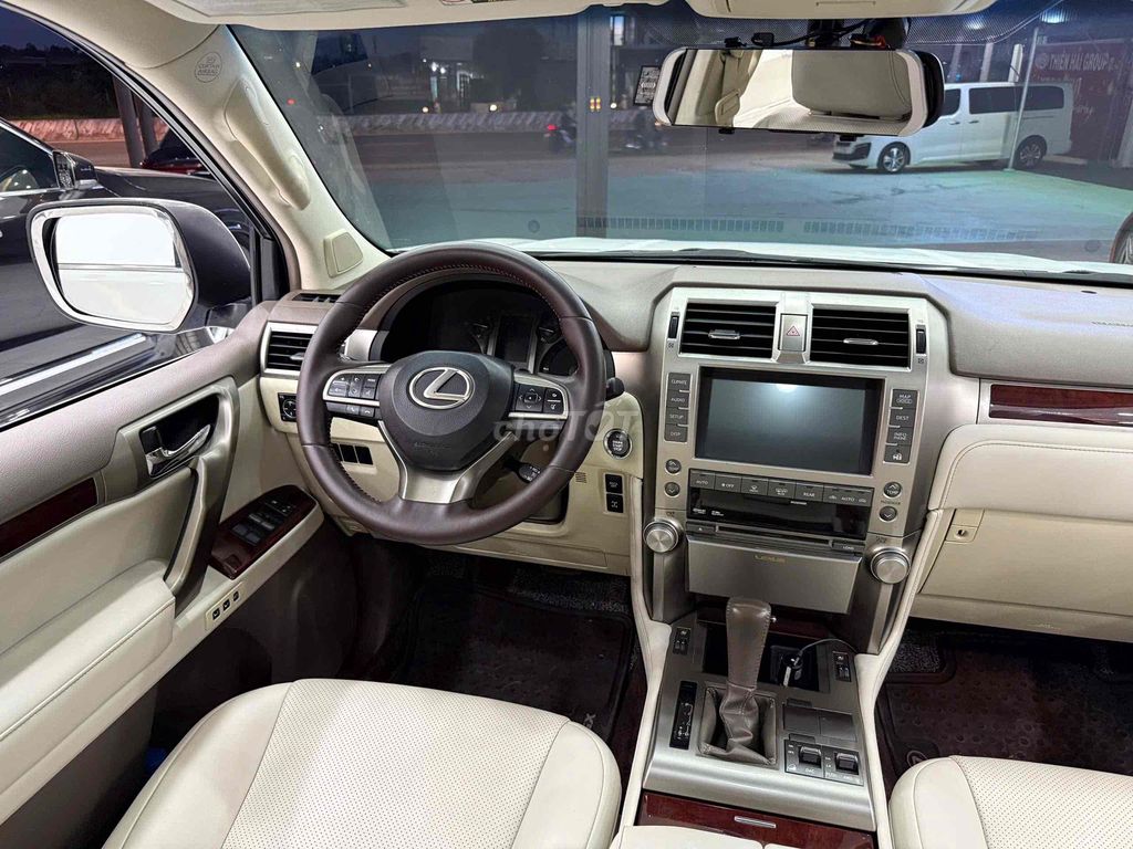Lexus GX460  SX2009 nhập Nhật Bản. Mua bán Ô tô tại Thành phố Thủ Dầu Một Bình Dương được đăng bởi TRUNG DƯƠNG AUTO  hình 14