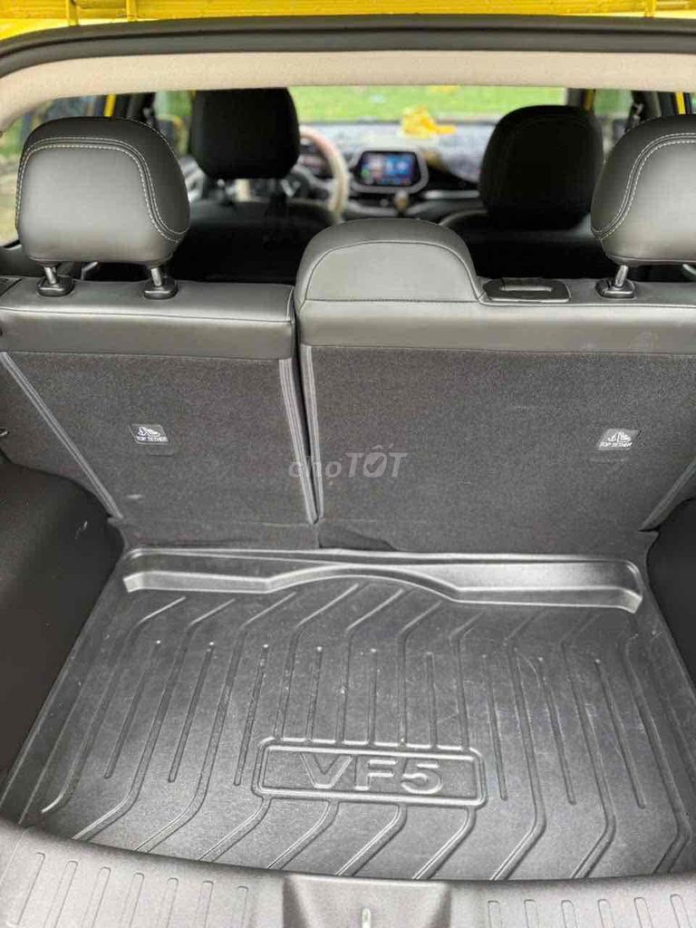 VinFast VF5 2025 - 2700 km. Mua bán Ô tô tại Quận Đống Đa Hà Nội được đăng bởi Lê Minh Đạt hình 5