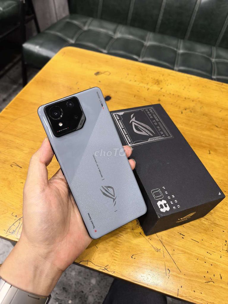 Asus ROG Phone 8 Bản 16/256GB Fullbox . Mua bán Điện thoại tại Thành phố Buôn Ma Thuột Đắk Lắk được đăng bởi Định Phone47 hình 1