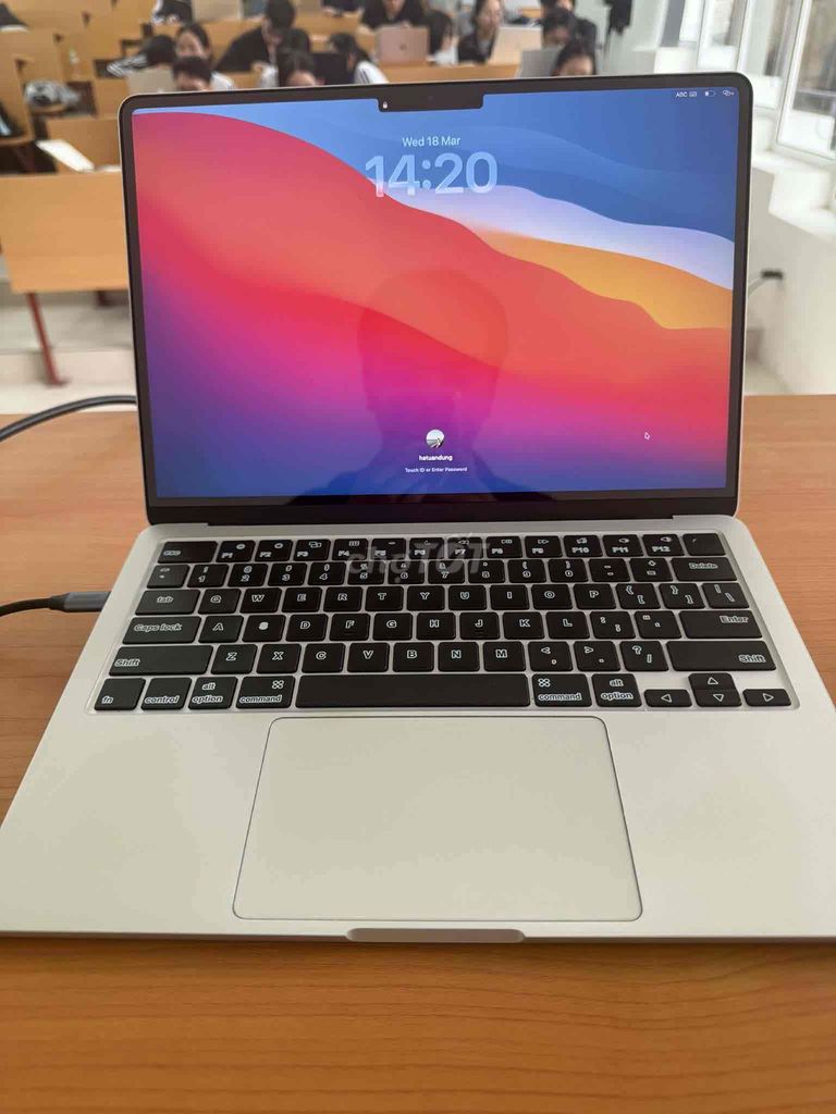 Apple Macbook Air M4 13 inch 16GB/256GB Mới. Mua bán Laptop tại Quận Bắc Từ Liêm Hà Nội được đăng bởi An Pota hình 1