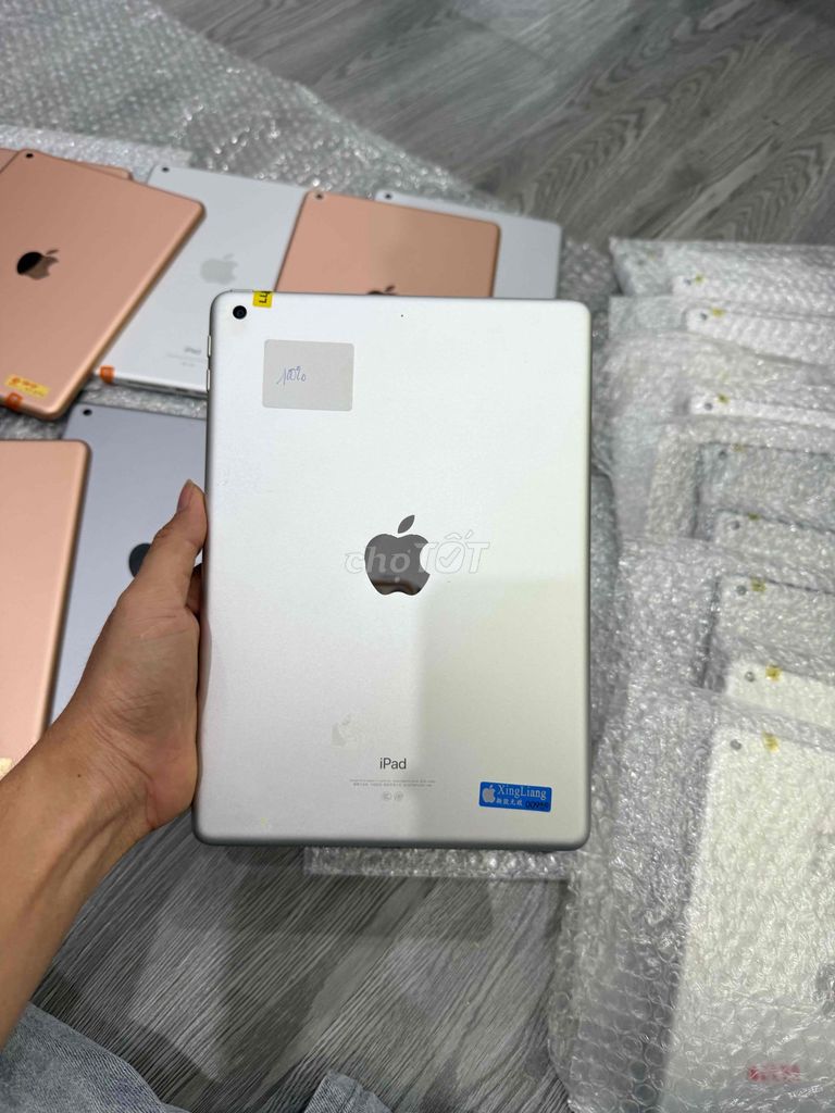iPad Gen 6-32Gb Xem Youtube - Time Mobile. Mua bán Máy tính bảng tại Thành phố Qui Nhơn Bình Định được đăng bởi Kiệt Đinh Time Mobile  hình 3
