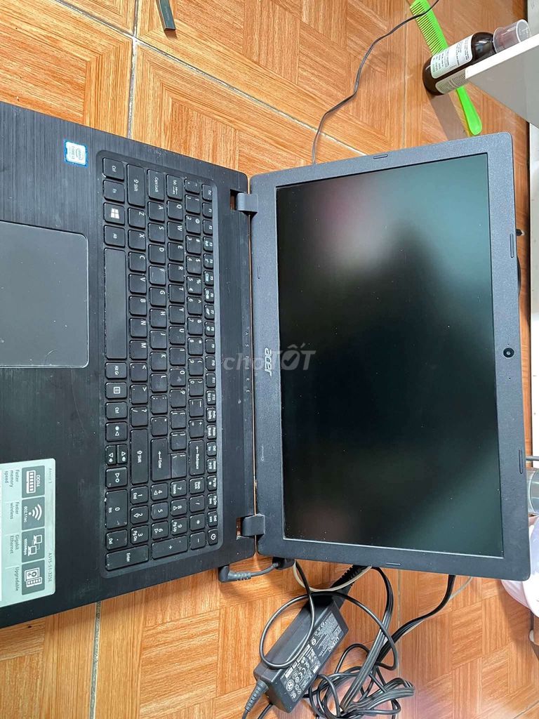 Acer A315-51-325E i3-7020U 4GB/128GB. Mua bán Laptop tại Quận Tân Phú Tp Hồ Chí Minh được đăng bởi Phát  hình 1