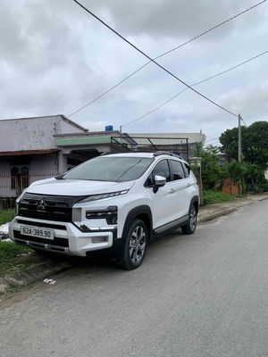 Mitsubishi Xpander Cross 2023 - 60000 km. Mua bán Ô tô tại Huyện Đức Hòa Long An được đăng bởi Trần Chí Tâm