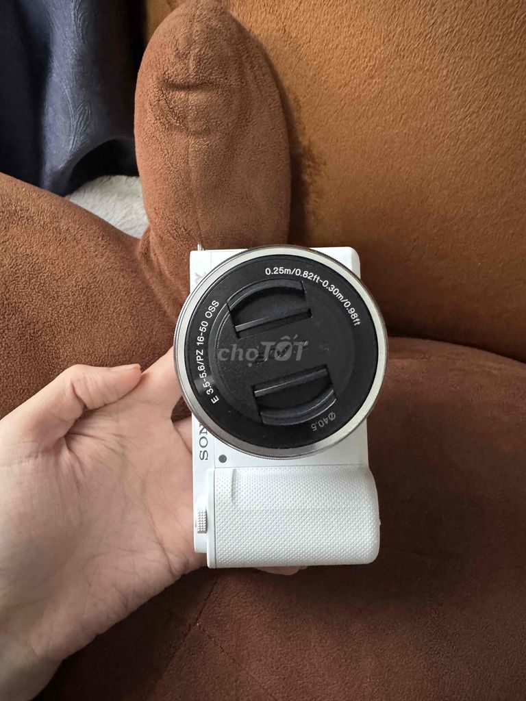 Máy ảnh Sony ZV-E10 Trắng Mới tinh. Mua bán Máy ảnh, Máy quay tại Quận Bình Tân Tp Hồ Chí Minh được đăng bởi Huỳnh Trâm hình 1